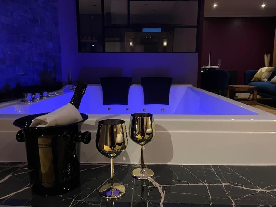 Le Cocon Des Granges - Suite Sauna Jaccuzi Spa Bonnieres-sur-Seine エクステリア 写真